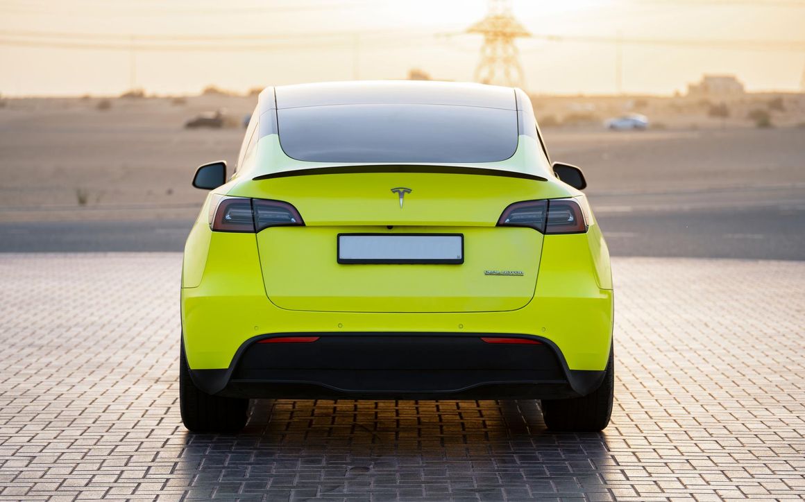 TESLA MODEL Y LONG - image 7