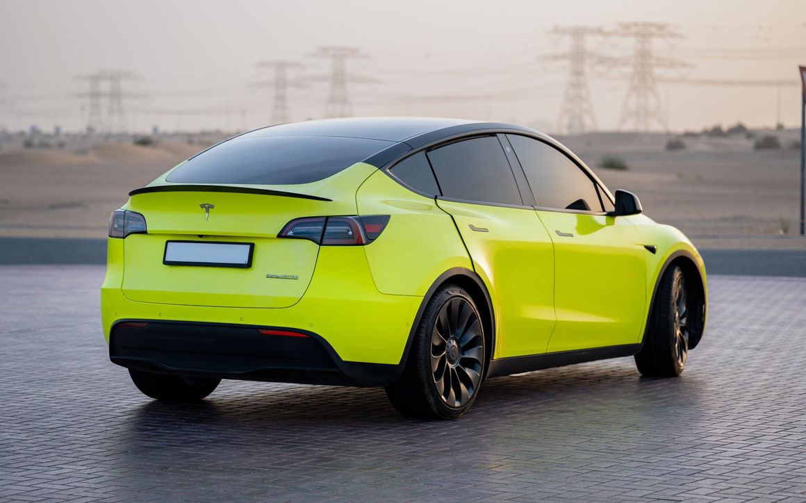 TESLA MODEL Y LONG - image 8