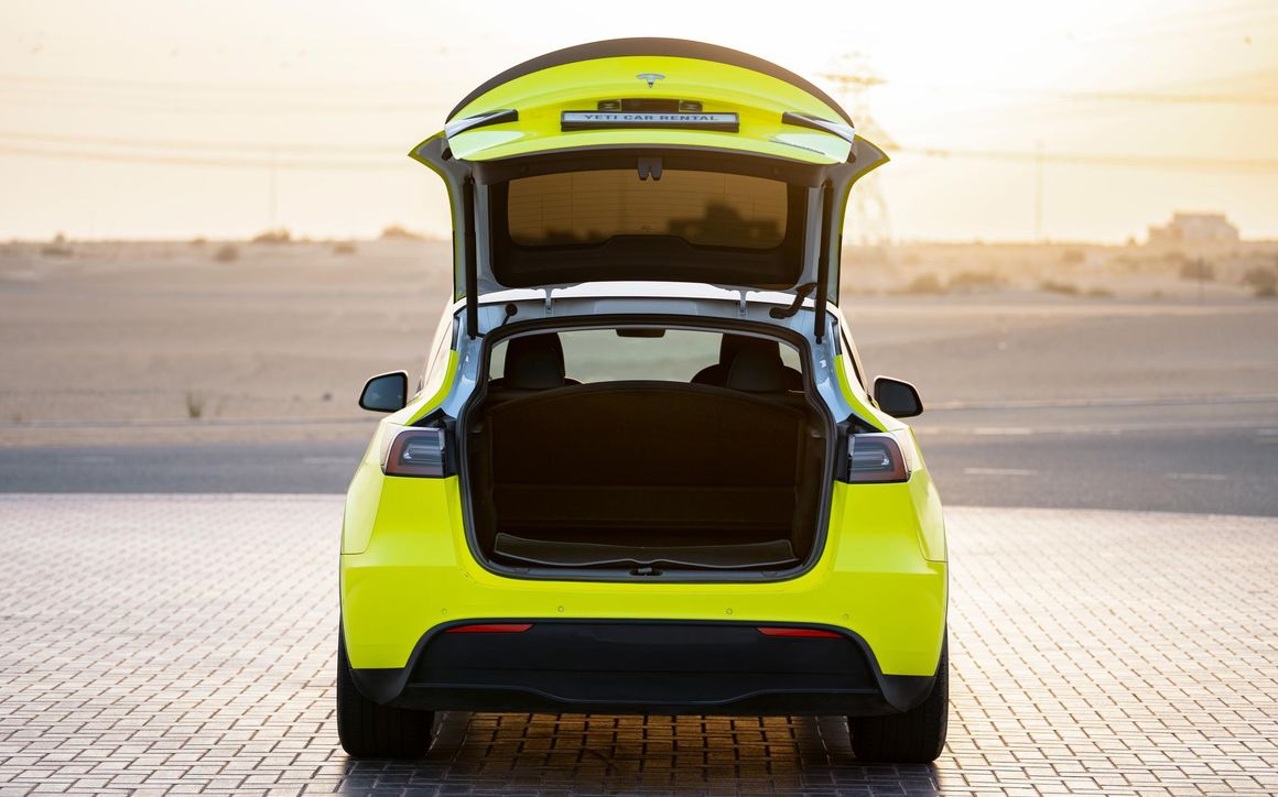 TESLA MODEL Y LONG - image 9