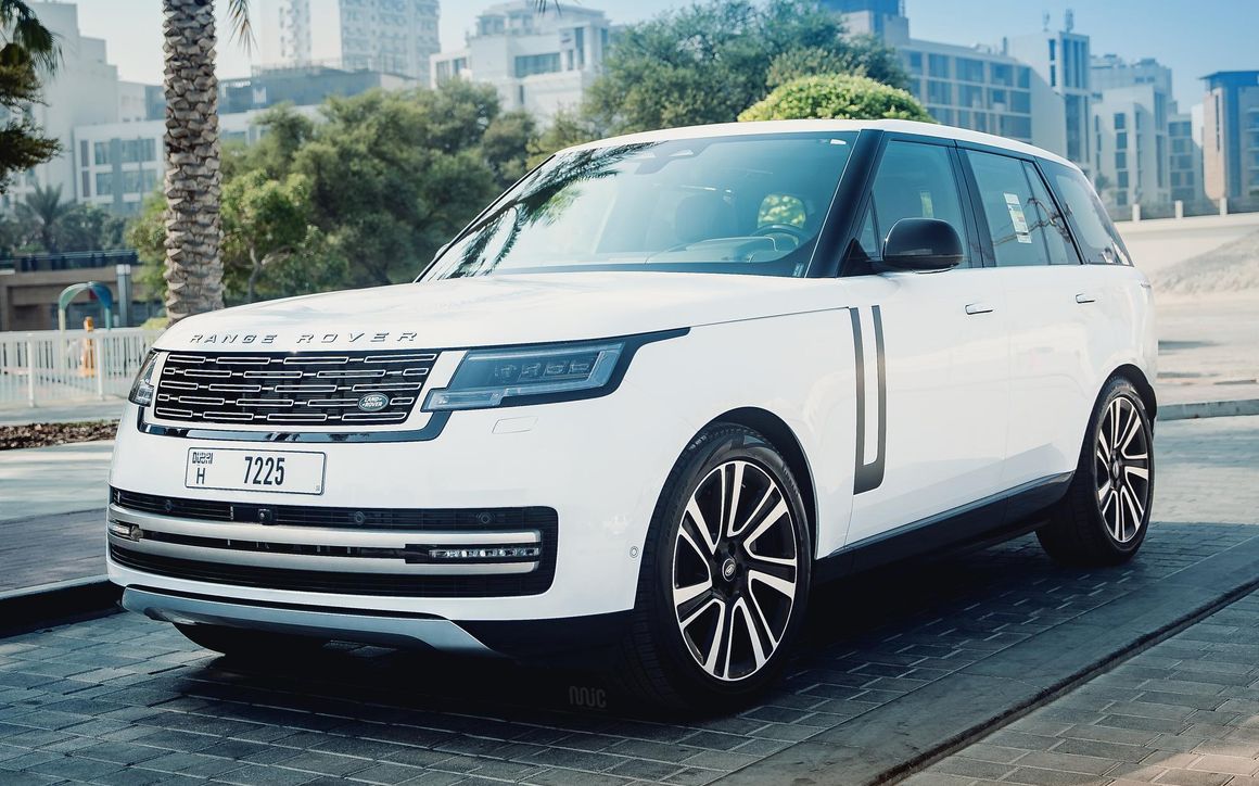 RANGE ROVER HSE 2024 - image 1