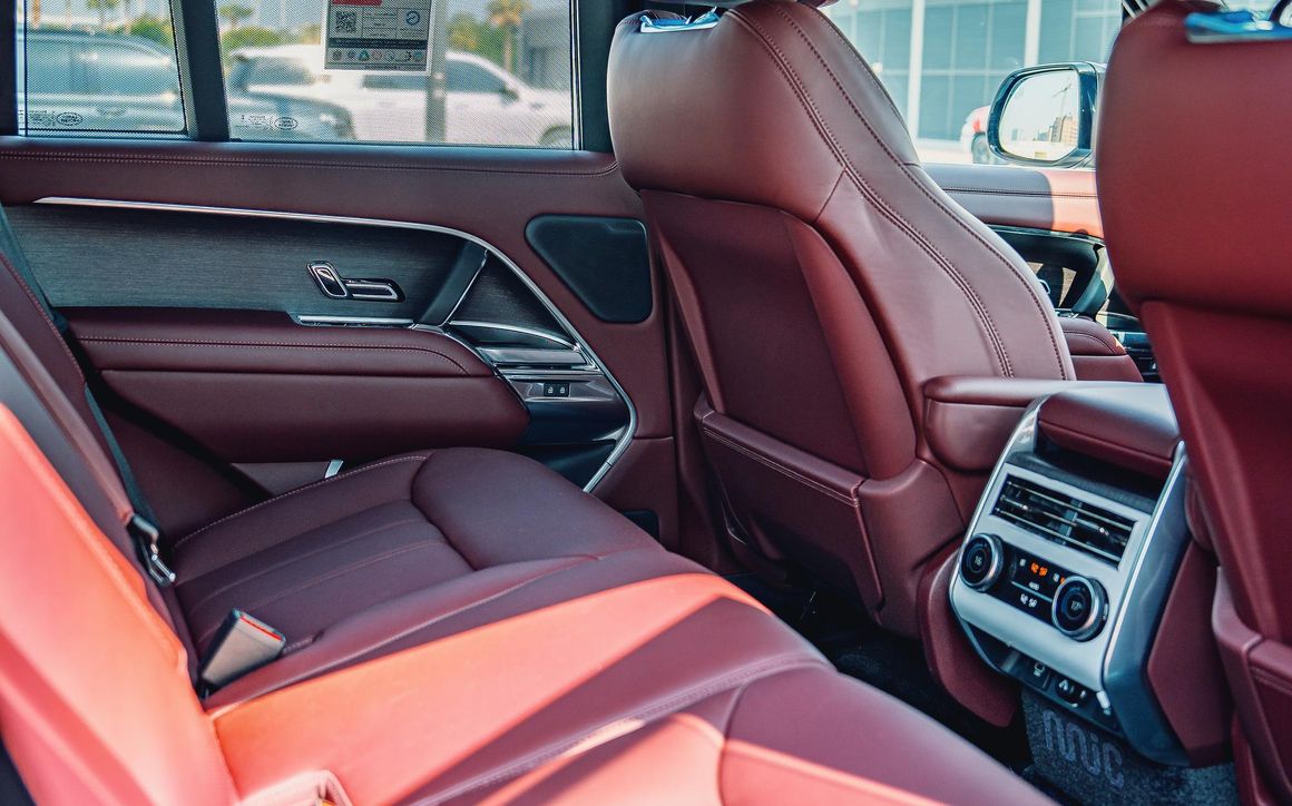 RANGE ROVER HSE 2024 - image 13