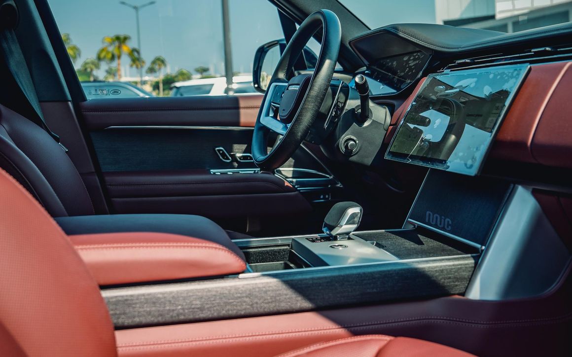 RANGE ROVER HSE 2024 - image 11