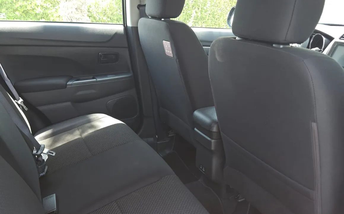 MITSUBISHI ASX - image 14