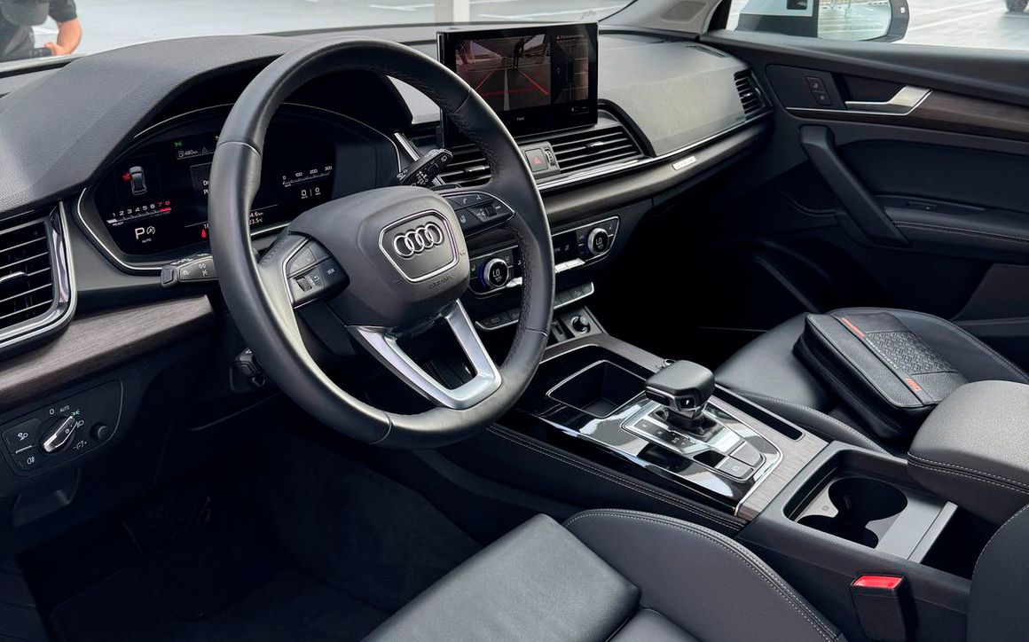 AUDI Q5 - image 7