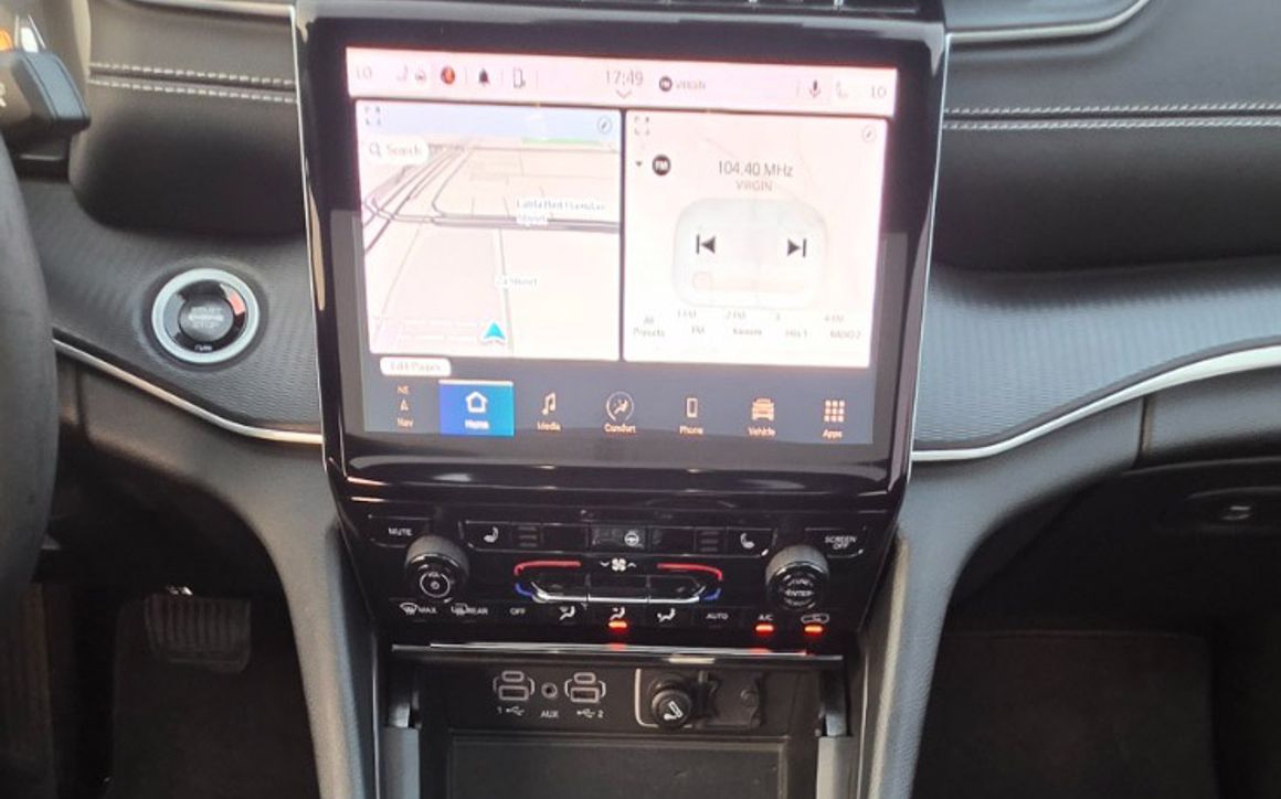JEEP GRAND CHEROKEE - image 11