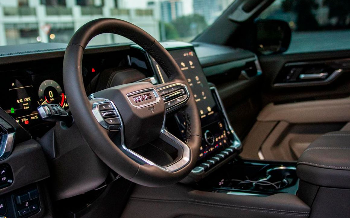 GMC YUKON 2025 - image 8