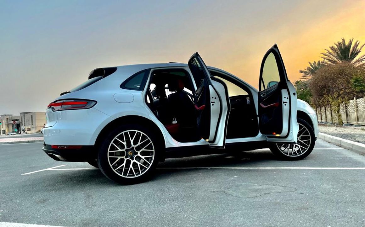 PORSCHE MACAN - image 7