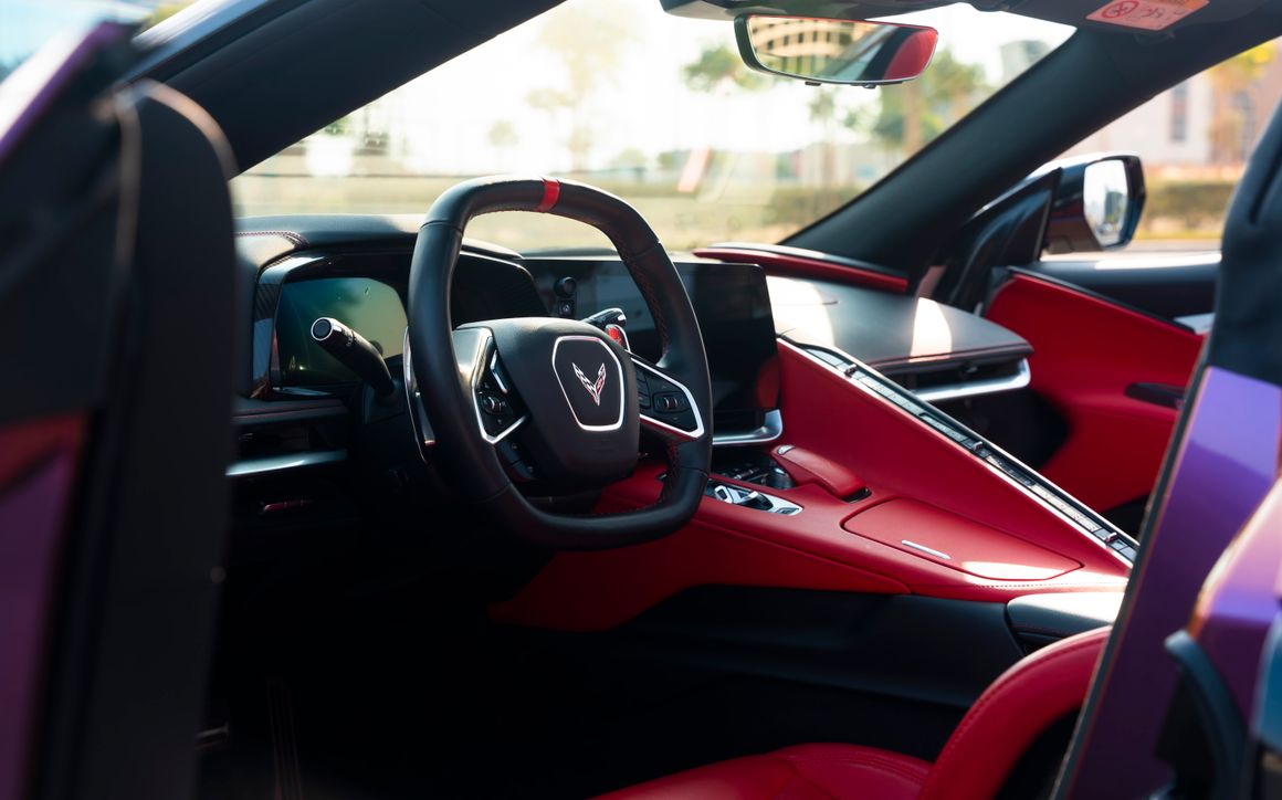 Chevrolet Corvette C8 Stingray Convertible - image 9