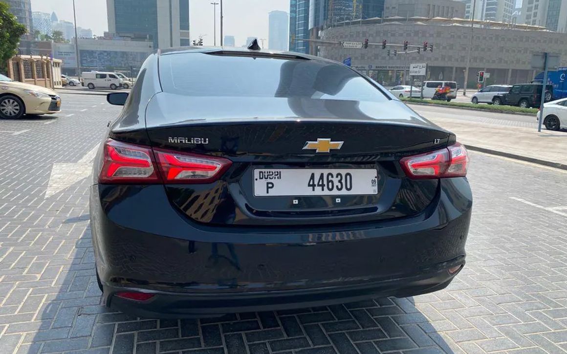 Chevrolet Malibu - image 2