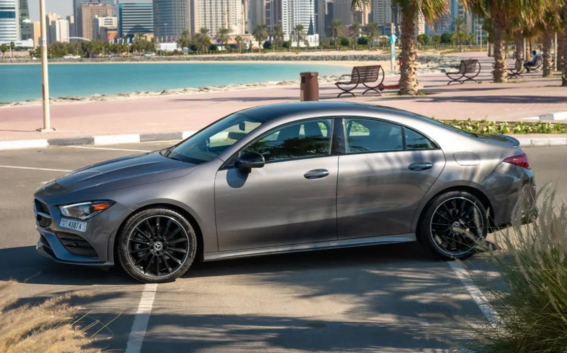 MERCEDES CLA45 AMG - image 7