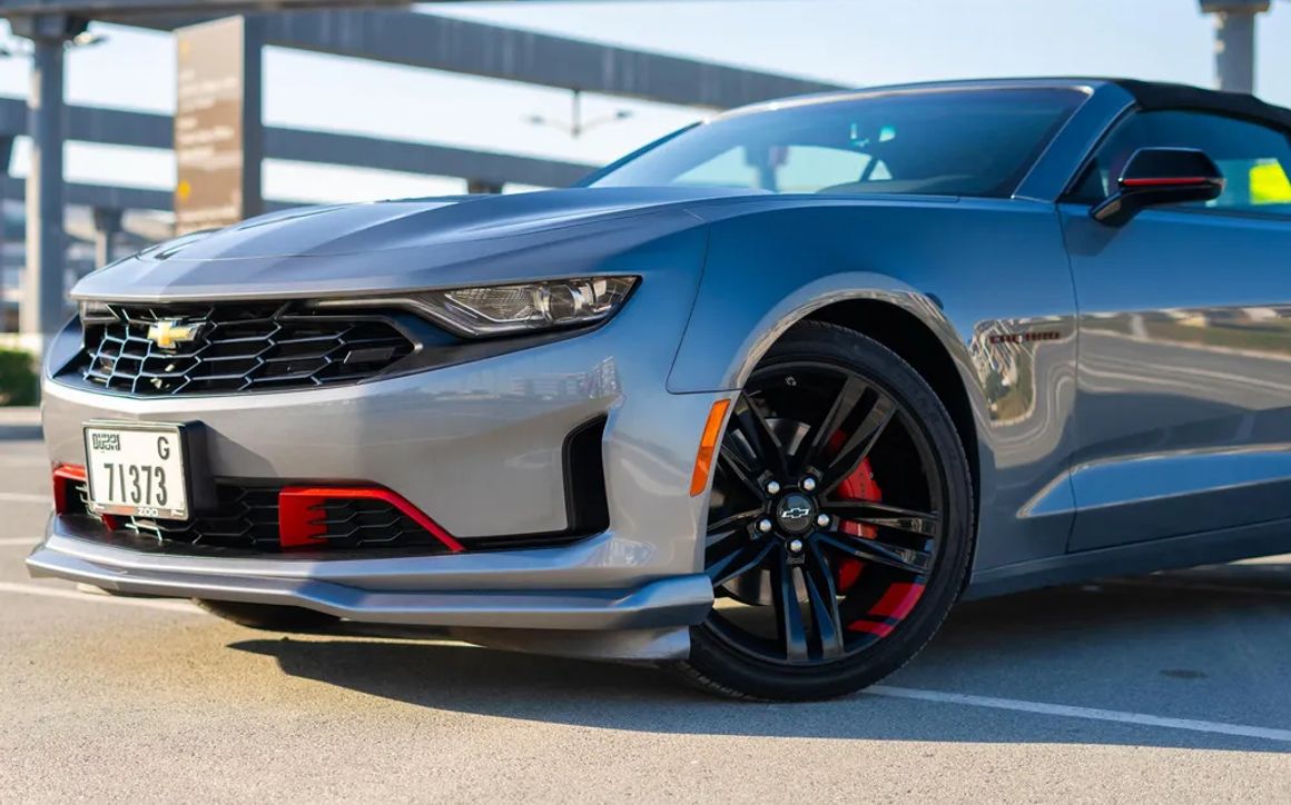 Chevrolet Camaro - image 10