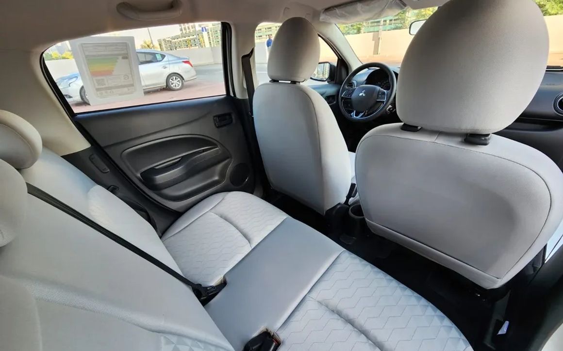 Mitsubishi Mirage - image 6