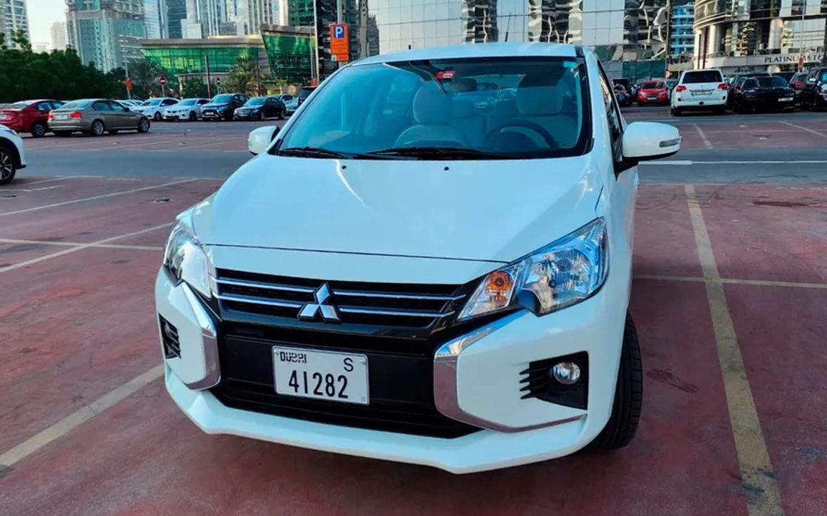 Mitsubishi Mirage - image 1