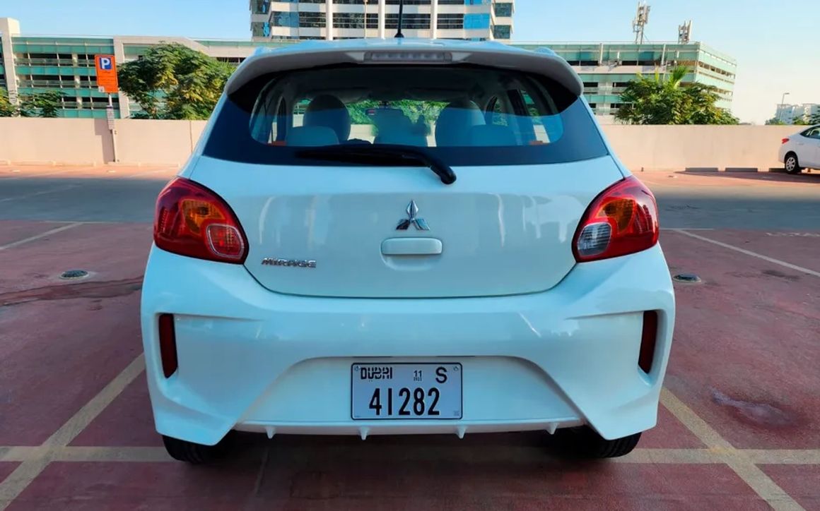 Mitsubishi Mirage - image 4