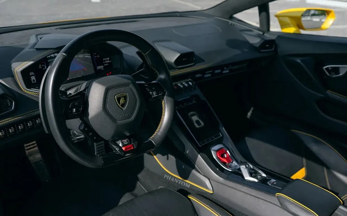 LAMBORGHINI HURACAN EVO - image 7