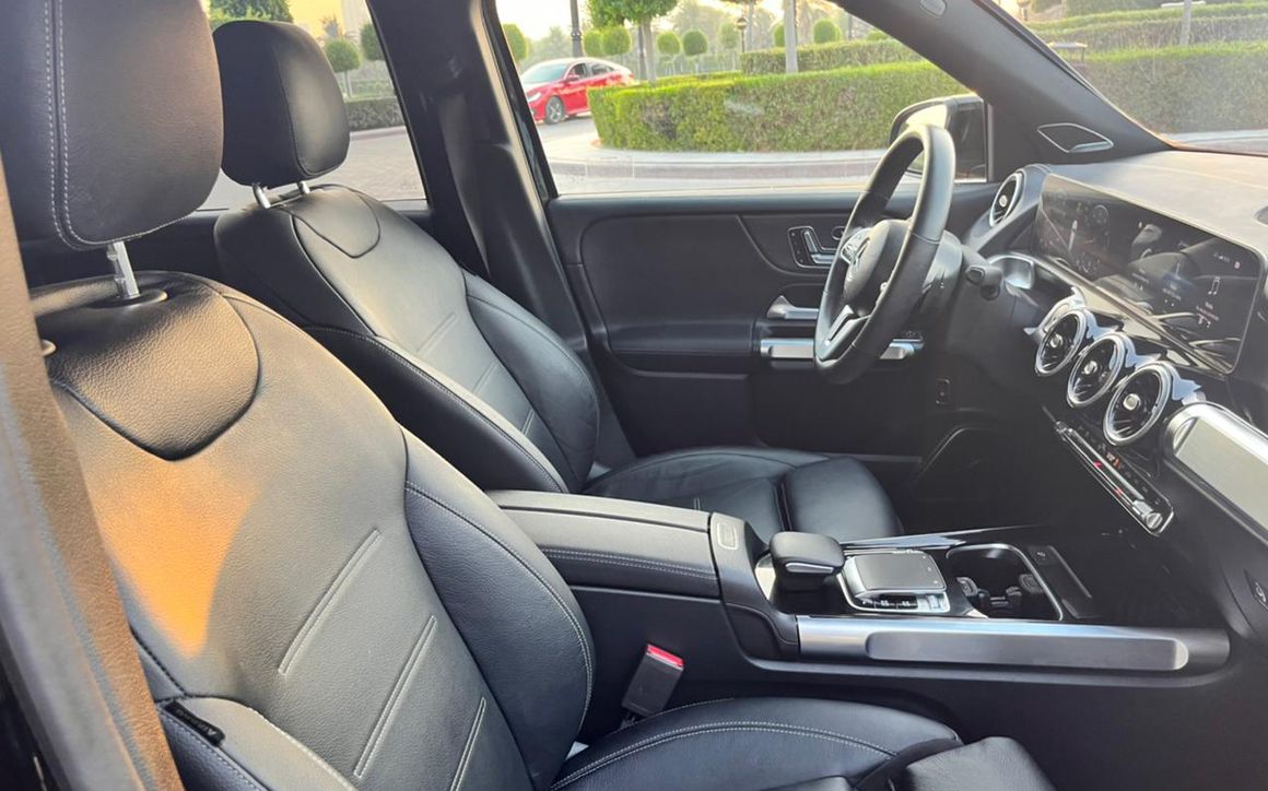 Mercedes GLB250 - image 7