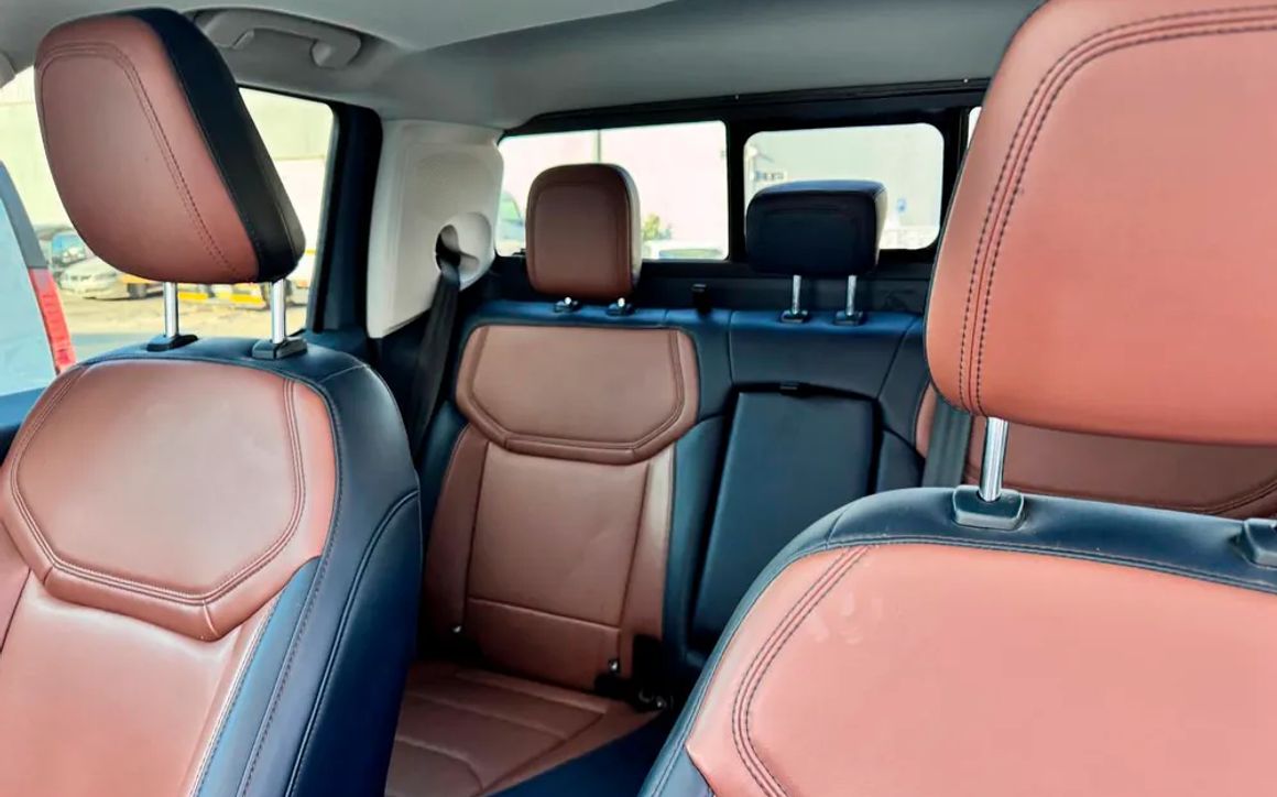 Ford Maverick - image 10