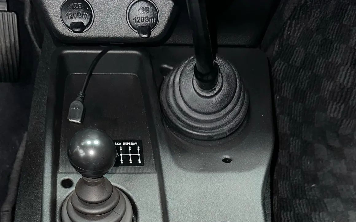 LADA NIVA LEGEND - image 7