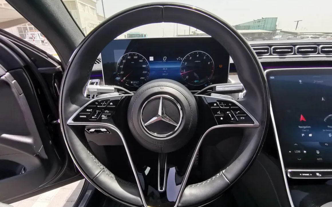 MERCEDES S580 - image 11