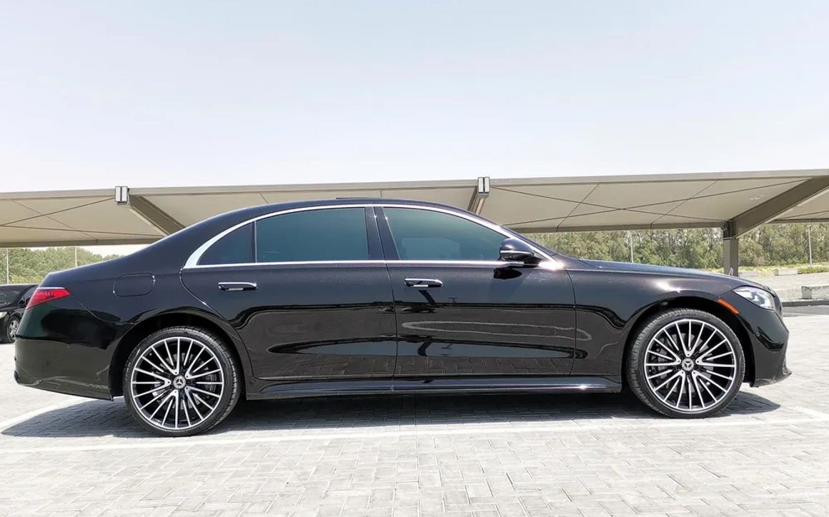 MERCEDES S580 - image 2