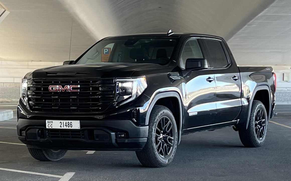 GMC Sierra - image 1