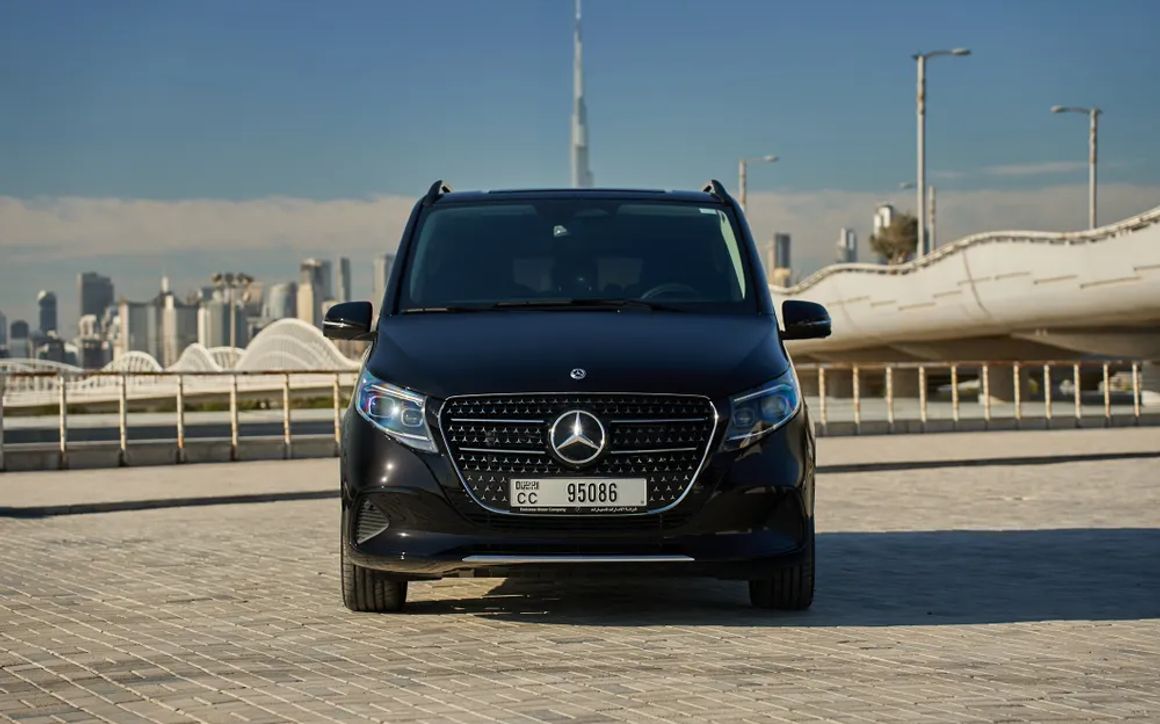 Mercedes-Benz V class - image 2